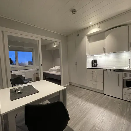 Hotel apartamentowy Vestfjordgata 4 Svolvær
